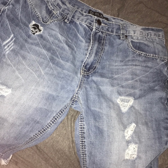 Denim - Picture 3 of 4